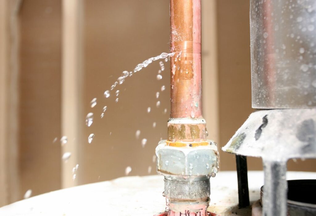 water dripping water from a pipe